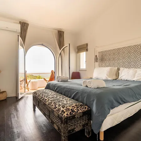 לינה וארוחת בוקר Casa Do Cerro 4*